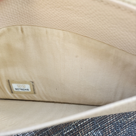 GUC Chanel Long Wallet Nude - Picture 15 of 17